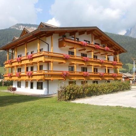 Residence Dolomia Pozza di Fassa Extérieur photo