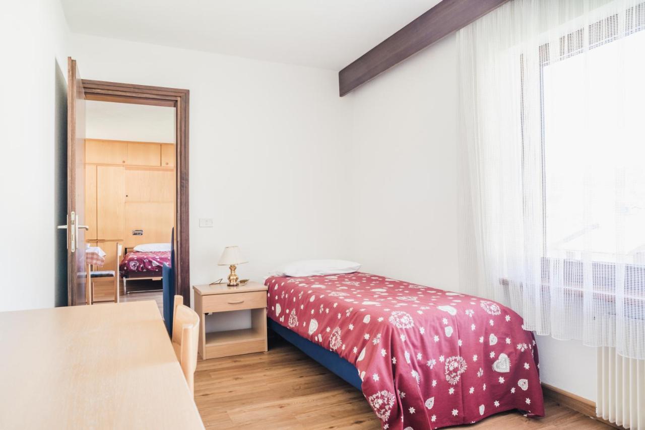 Residence Dolomia Pozza di Fassa Extérieur photo
